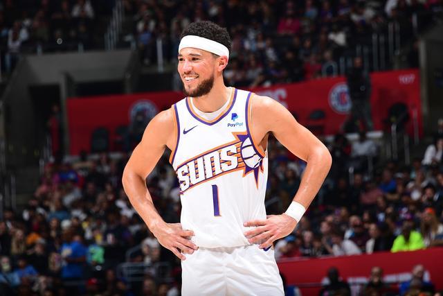 纪录之夜！姆巴佩双响再创历史 登贝莱传射破“球荒”